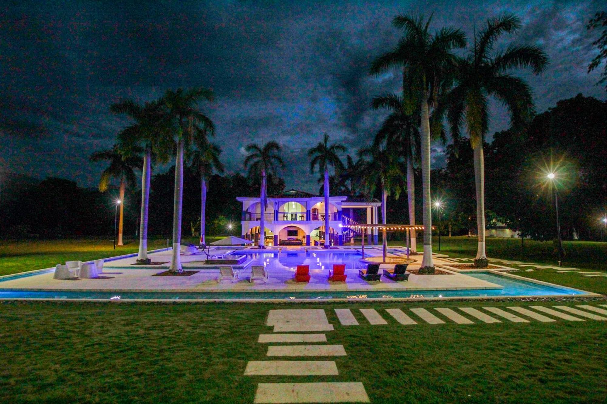 Arena De Santa Fe By Bernalo Hotels Санта Фе де Антиокия Екстериор снимка